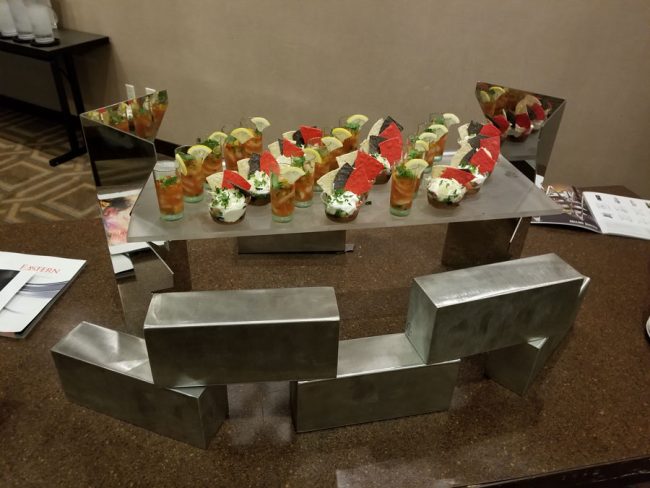 Table Top Risers
